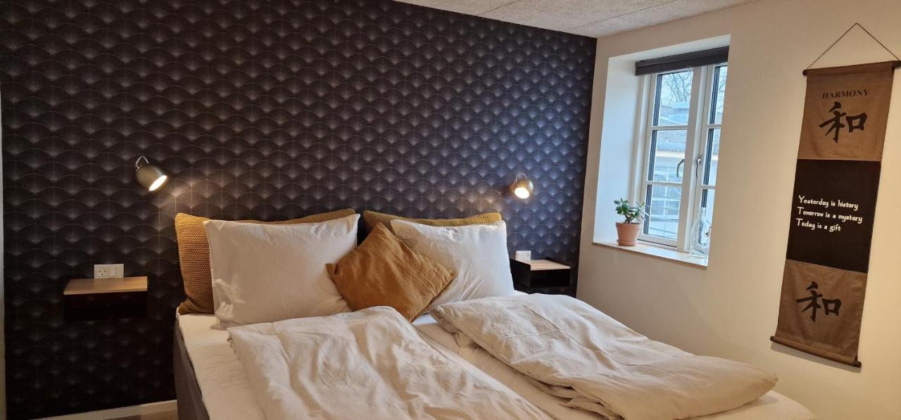 Bed and Breakfast Hos Molsgaarden à Knebel Extérieur photo